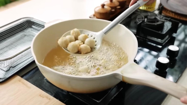 Cimol Isi Keju (YouTube)